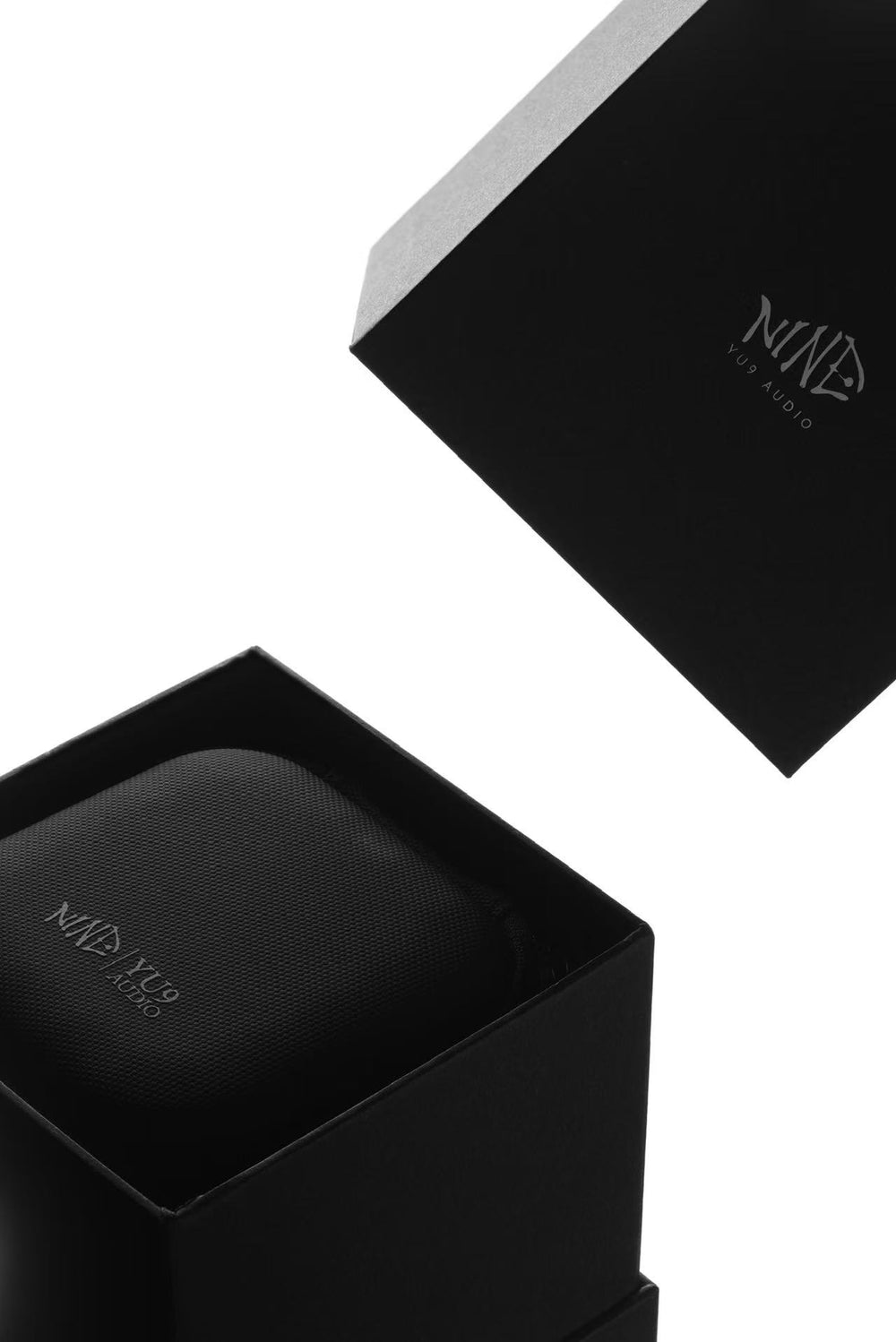 Yu9 Audio Yu9 Que IEM – Silver & Grey Audiophile Earphones